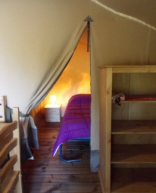 Camping Fougeraie (Nièvre,Morvan) : camping fougeraie Lodge vue arriere
