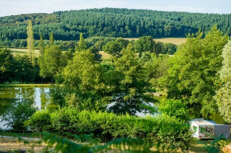 Camping Fougeraie (Nièvre,Morvan,Bourgogne) : emplacements photo 7